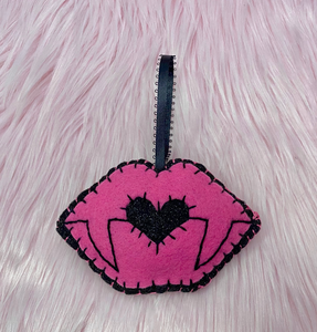Ai Atelier Lovely Lip Fangs Pink Ornament