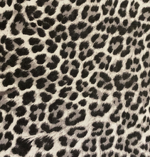 Load image into Gallery viewer, Black & White Leopard Face Mask